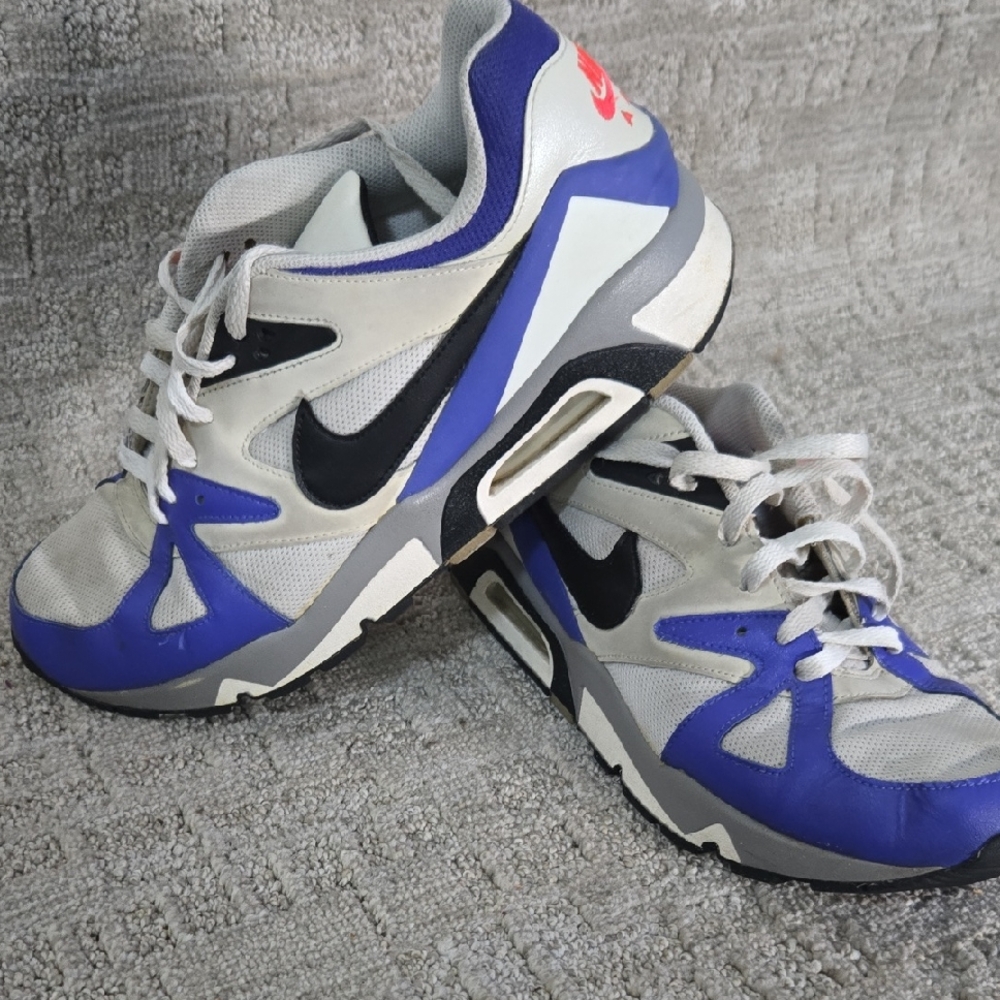 Nike White and Blue Sneakers